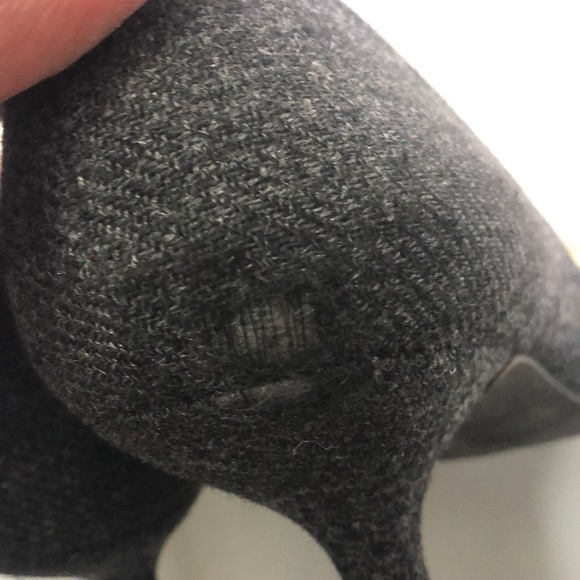 Stuart weitzman point toe wool kitten pumps size 7.5 - Picture 6 of 8